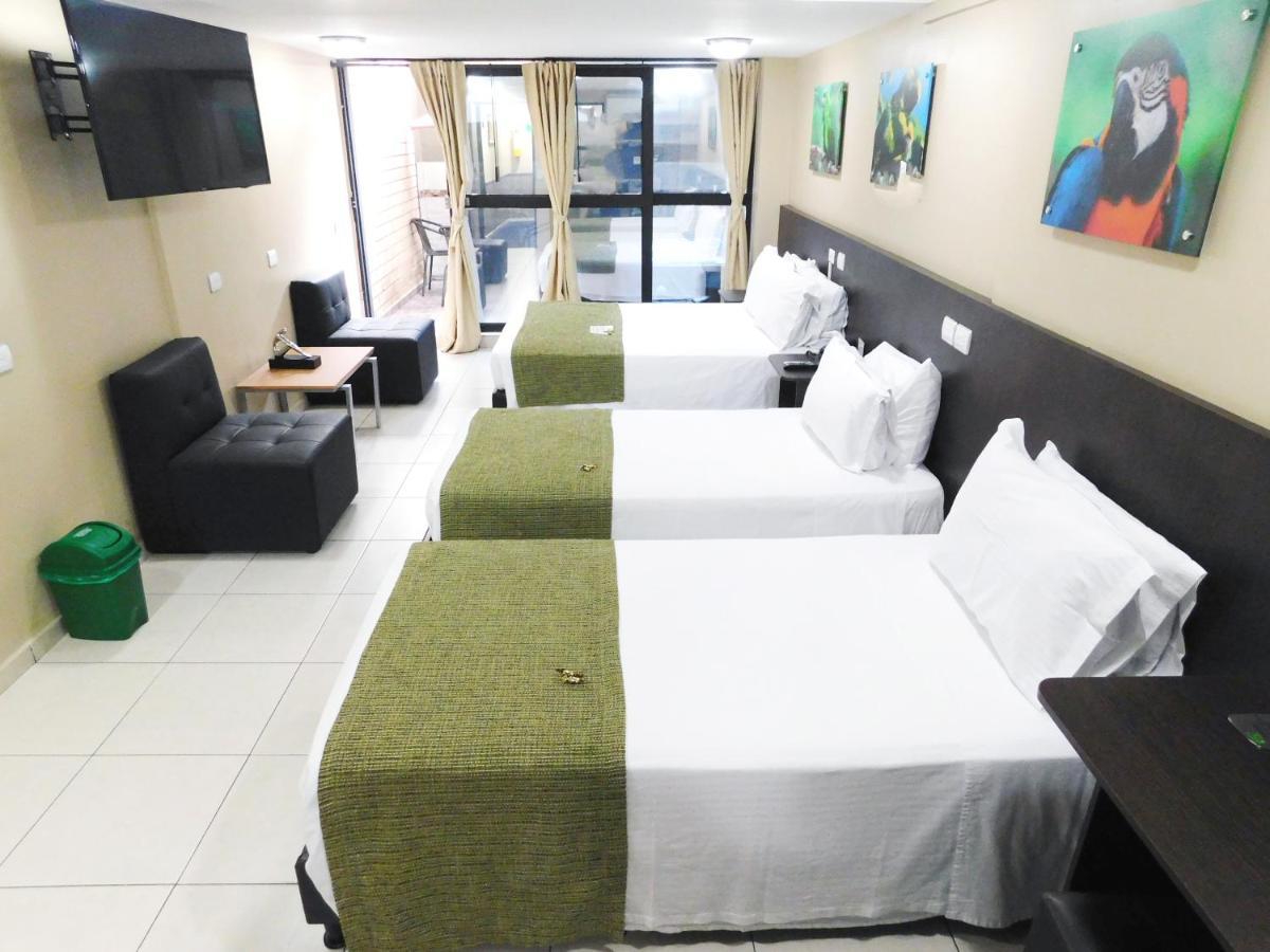 Hotel Poblado Boutique Express Medellin Bagian luar foto