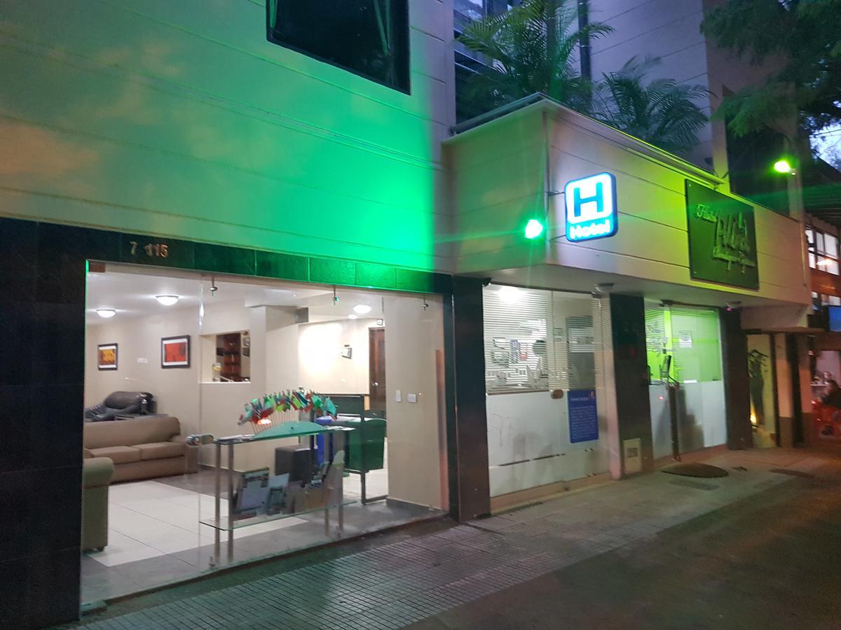 Hotel Poblado Boutique Express Medellin Bagian luar foto