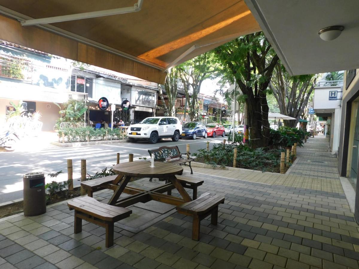 Hotel Poblado Boutique Express Medellin Bagian luar foto